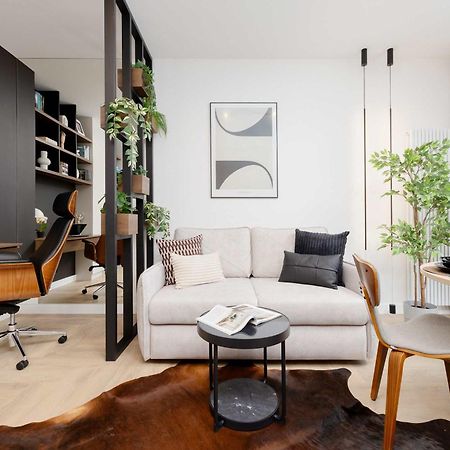 Apartment Sarmacka Wilanow With Parking, Sauna & Gym By Noclegi Renters 华沙 外观 照片